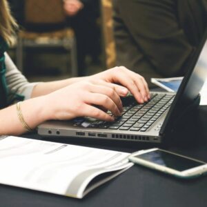 Herramienta de Análisis de Datos para Desarrolladores de Software